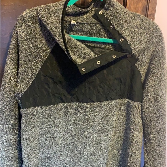 Fuzzy sweatshirt with asymmetrical collar- L - Picture 3 of 4